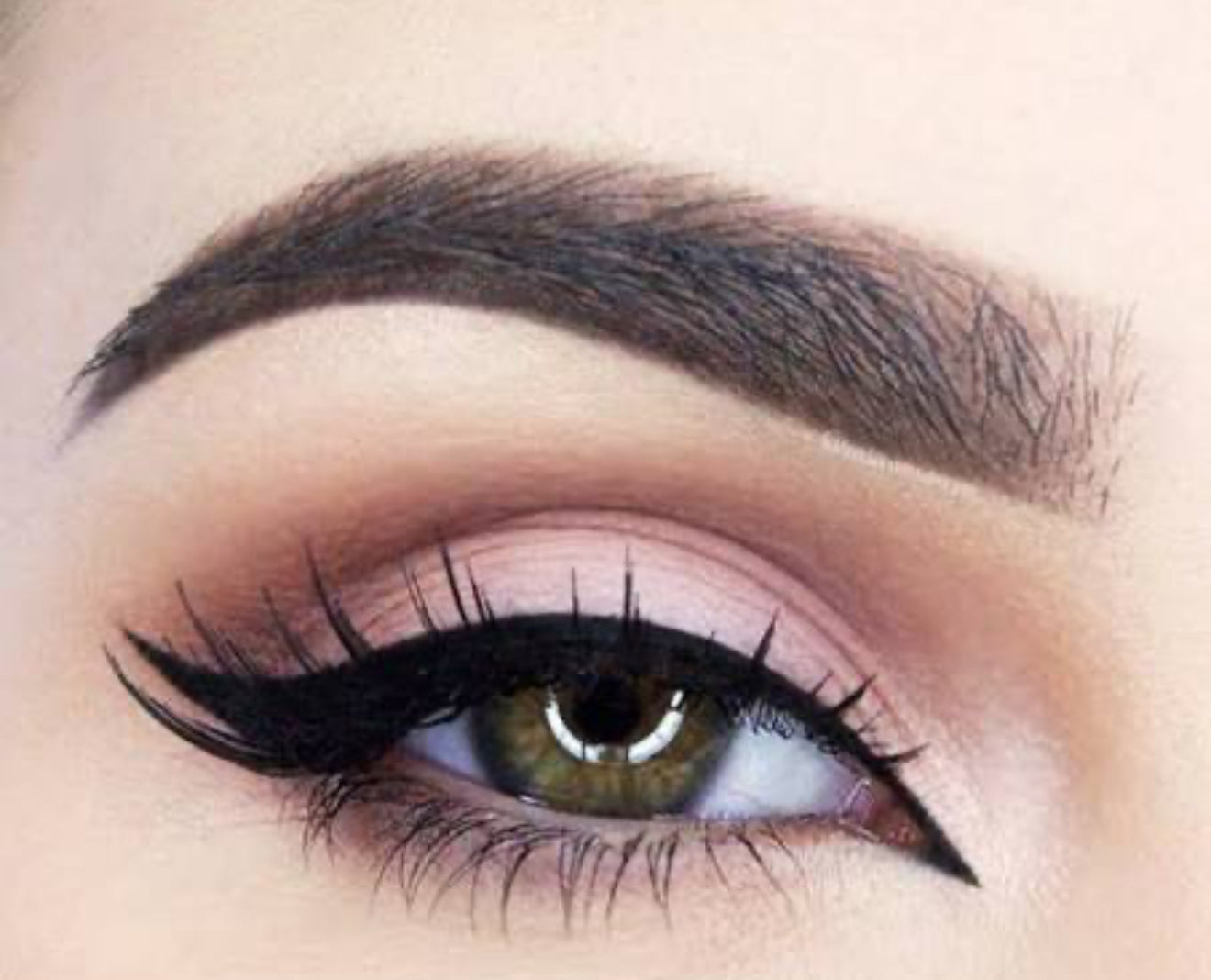 MA Shine bright like a diamond eyeliner